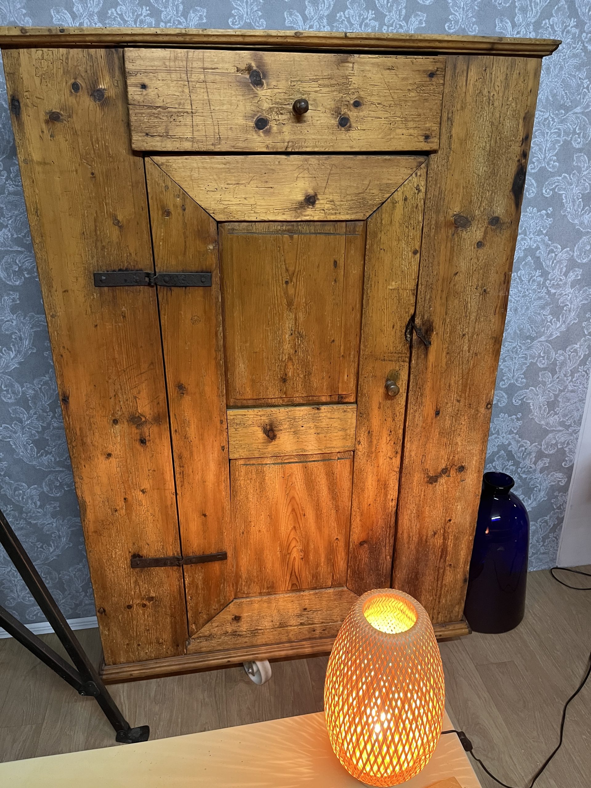 antiker Schrank, Brotschrank, Loft, Brotschrank, Kommode, Kasten, Bauernschrank – Bild 11