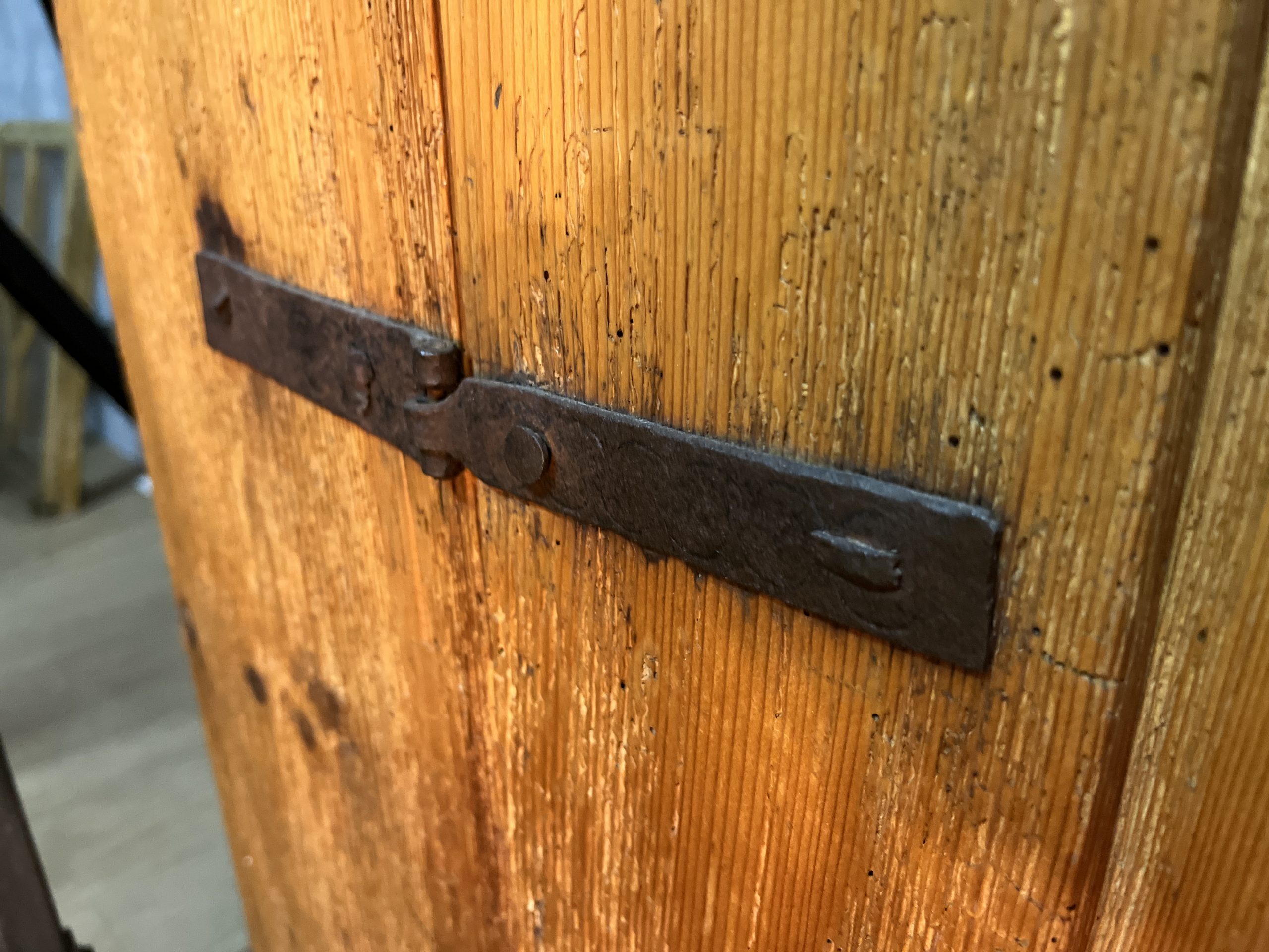 antiker Schrank, Brotschrank, Loft, Brotschrank, Kommode, Kasten, Bauernschrank – Bild 3